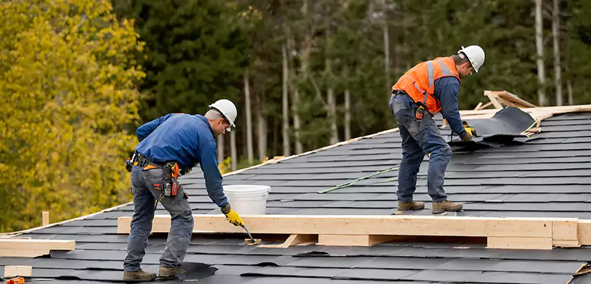 Garage Felt Roof Replacement in Glendale Heights