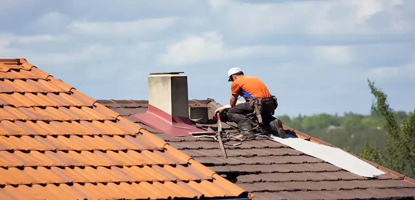 Cedar Roof Maintenance in Glendale Heights
